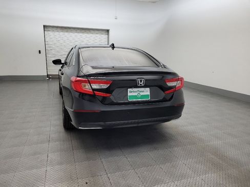 Used 2018 Honda Accord EX image 6
