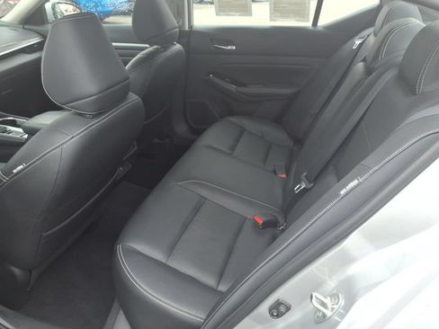 Certified 2022 Nissan Altima 2.5 SL FWD image 11