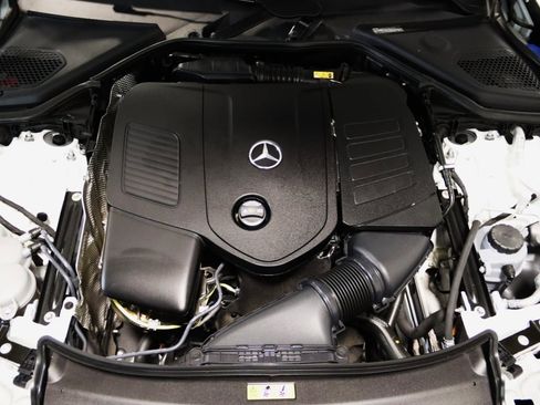 Used 2025 Mercedes-Benz E 350 4MATIC Sedan image 80