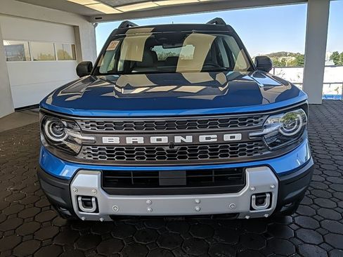 Used 2025 Ford Bronco Sport Badlands w/ Badlands Tech Package AWD/4WD image 2