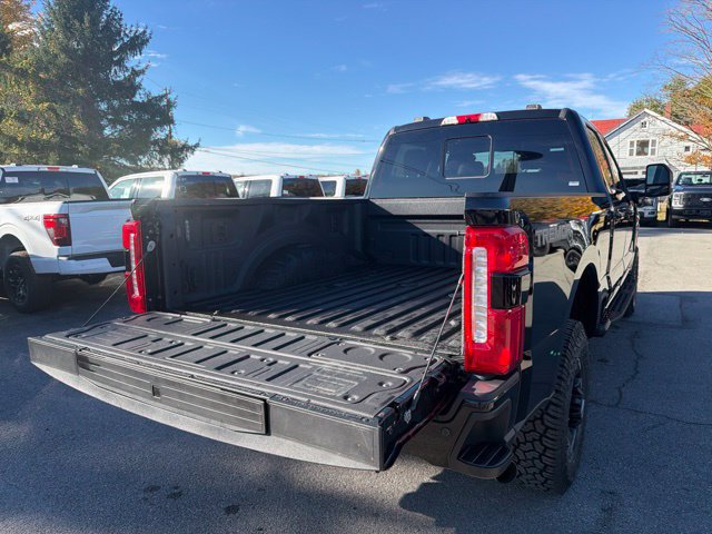 Used 2024 Ford F250 Lariat w/ Lariat Ultimate Package AWD/4WD image 46