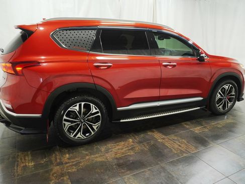 Used 2019 Hyundai Santa Fe AWD image 4
