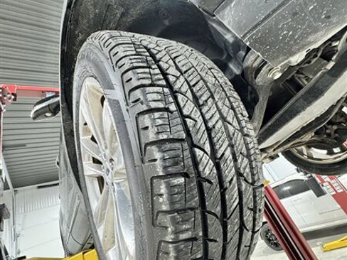 Used 2018 Ford Explorer XLT w/ Equipment Group 202A image 20