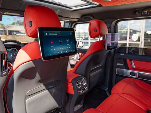 Used 2025 Mercedes-Benz G 63 AMG G 63 AMG image 17