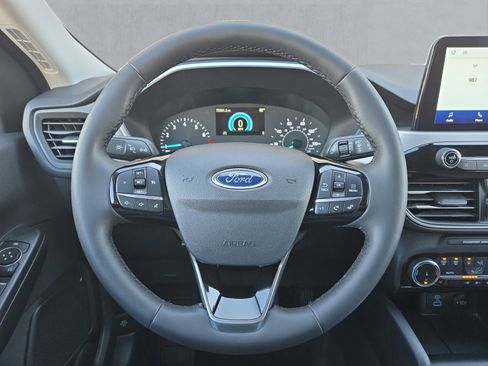 Certified 2022 Ford Escape SE w/ Convenience Package image 13