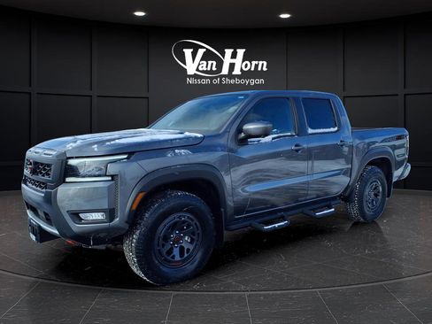 New 2026 Nissan Frontier PRO-4X w/ Pro-4x Convenience Package image 8