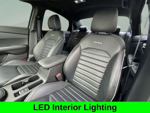 Used 2023 Kia Forte GT-Line w/ GT-Line Premium Package FWD image 14