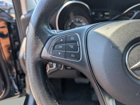 Used 2017 Mercedes-Benz C 350e Sedan image 33