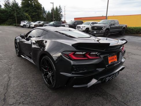 Used 2024 Chevrolet Corvette Z06 image 5