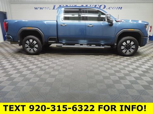 Used 2024 GMC Sierra 3500 Denali w/ Denali Reserve Package image 2