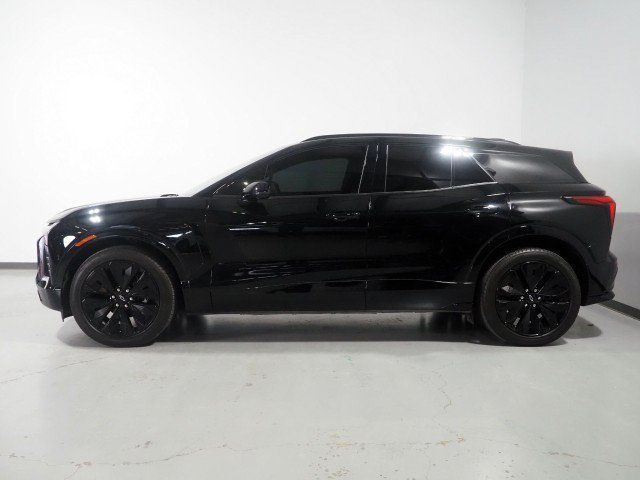 Used 2024 Chevrolet Blazer EV AWD RS image 8