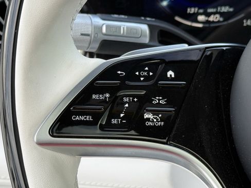 New 2025 Mercedes-Benz Maybach EQS 680 4MATIC image 21