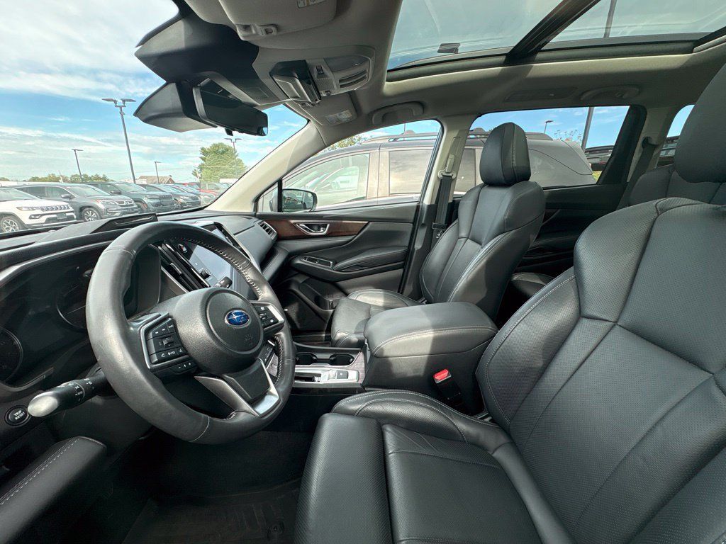 Used 2024 Subaru Ascent Touring AWD/4WD image 5
