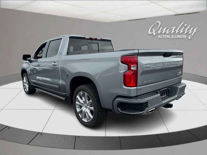 Used 2023 Chevrolet Silverado 1500 High Country w/ High Country Premium Package AWD/4WD image 6