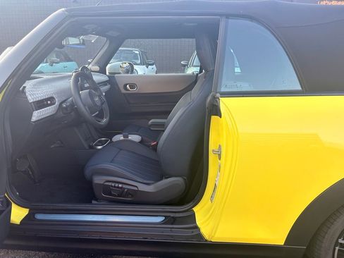 Used 2025 MINI Cooper S FWD image 23