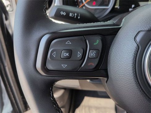 New 2025 Jeep Gladiator Sport image 19