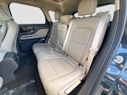 Used 2022 Lincoln Corsair Reserve w/ Equipment Group 201A image 22