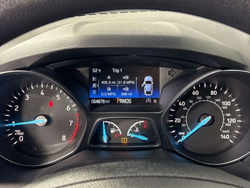 Used 2017 Ford Escape SE image 15