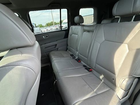 Used 2010 Honda Pilot EX-L image 11