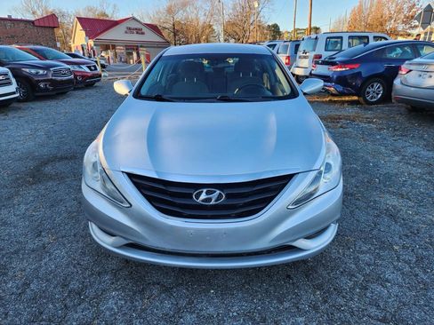 Used 2012 Hyundai Sonata GLS w/ Popular Equipment Pkg image 9
