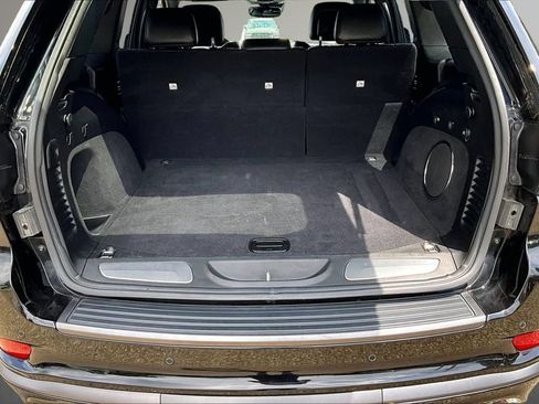 Used 2019 Jeep Grand Cherokee High Altitude AWD/4WD image 7