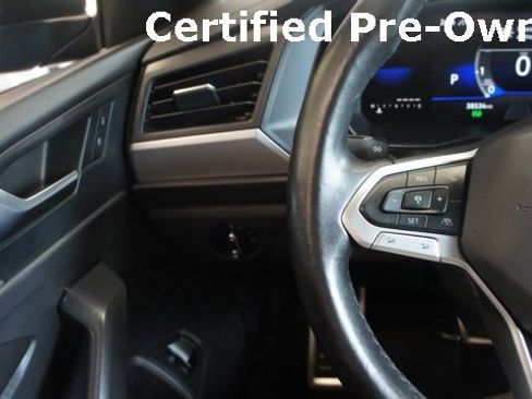 Certified 2023 Volkswagen Jetta Sport image 20