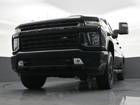 Used 2023 Chevrolet Silverado 2500 LTZ w/ LTZ Plus Package image 31