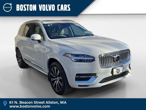 Used 2022 Volvo XC90 T8 Inscription image 1