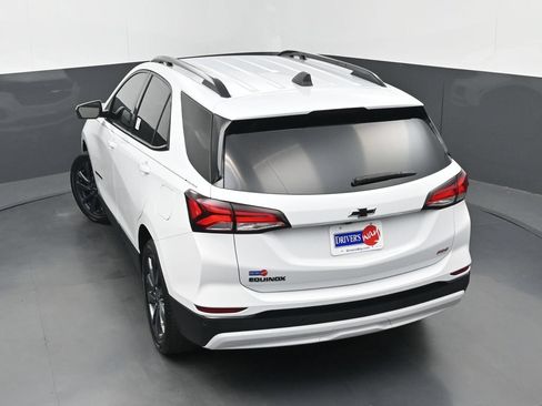 Used 2024 Chevrolet Equinox RS FWD image 31