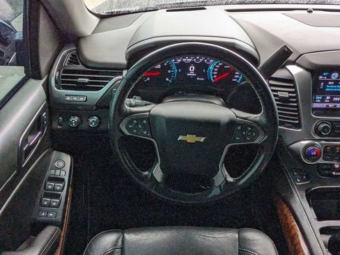 Used 2020 Chevrolet Tahoe Premier AWD/4WD image 17