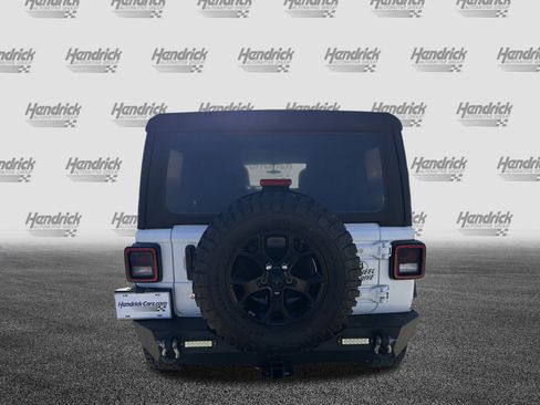Used 2021 Jeep Wrangler Unlimited Sport image 9