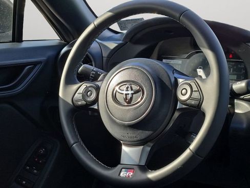 Used 2025 Toyota GR86 Premium w/ Performance Package RWD image 19