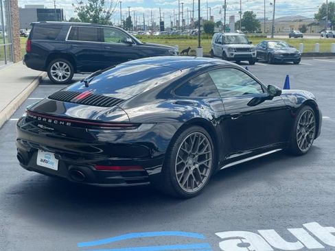 Used 2021 Porsche 911 Carrera w/ Premium Package RWD image 11