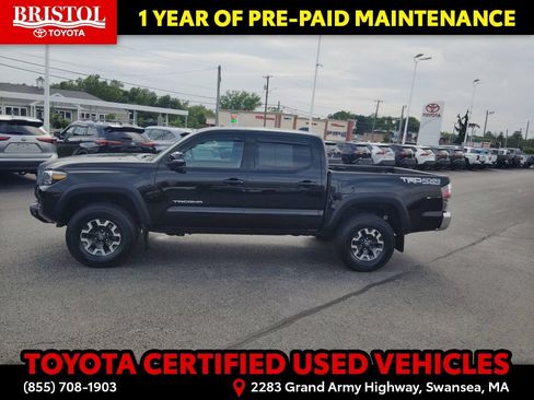 Certified 2023 Toyota Tacoma TRD Off-Road AWD/4WD image 4