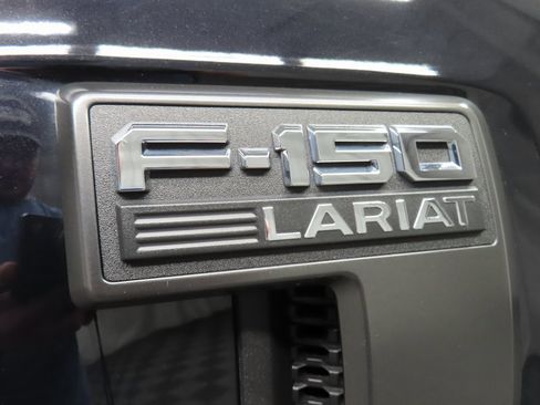 Used 2021 Ford F150 Lariat w/ Equipment Group 502A High image 45