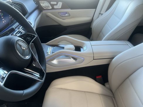Certified 2025 Mercedes-Benz GLE 450e 4MATIC image 17