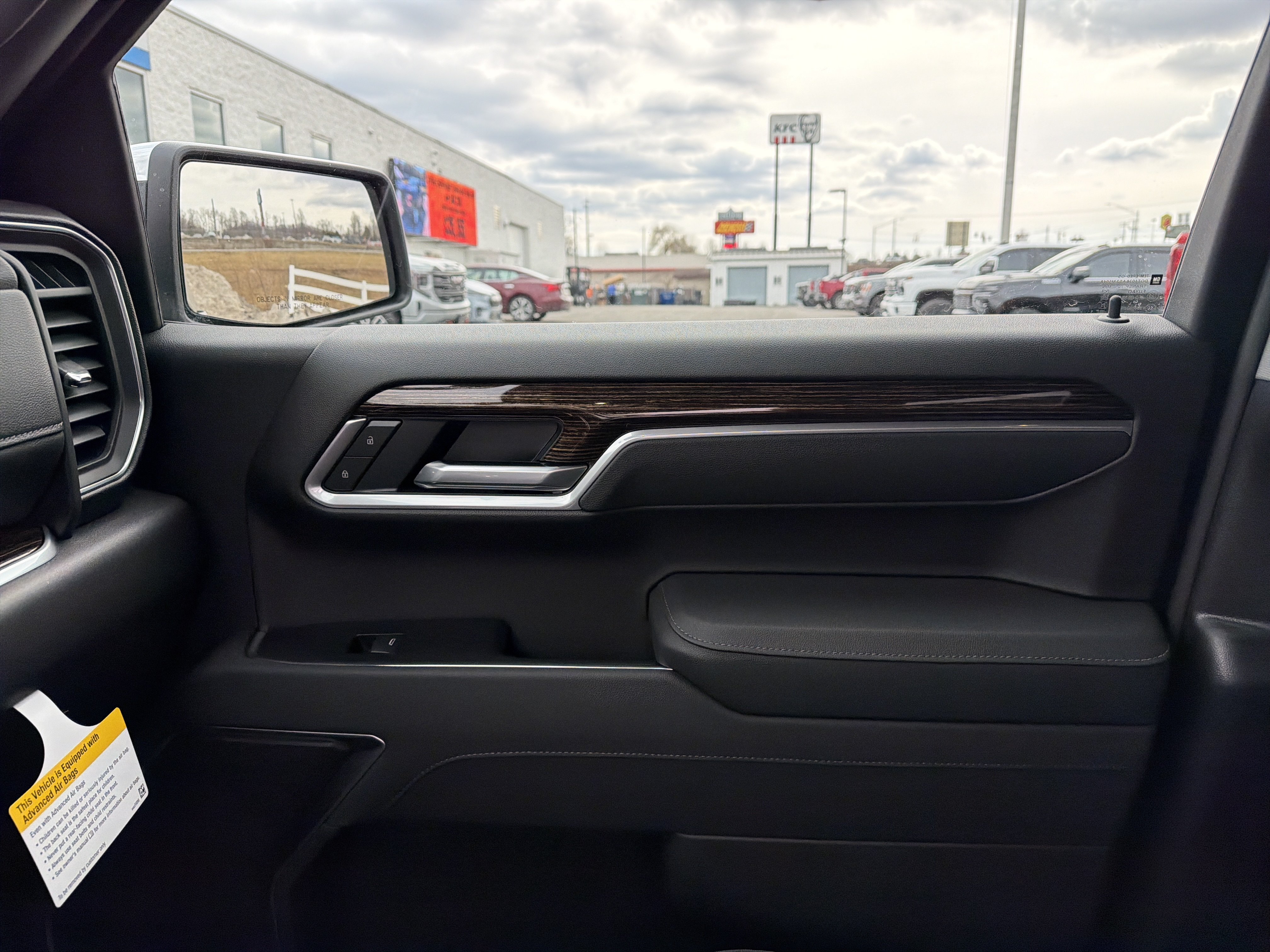 New 2026 GMC Sierra 1500 SLE AWD/4WD image 24