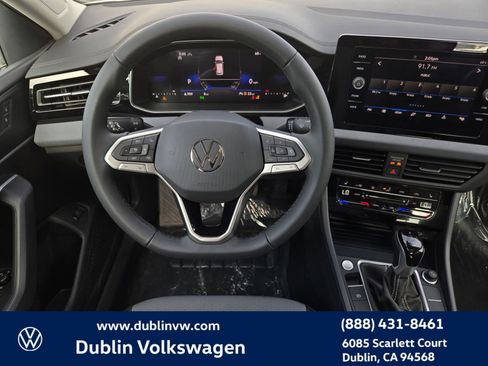 New 2026 Volkswagen Jetta SE image 11