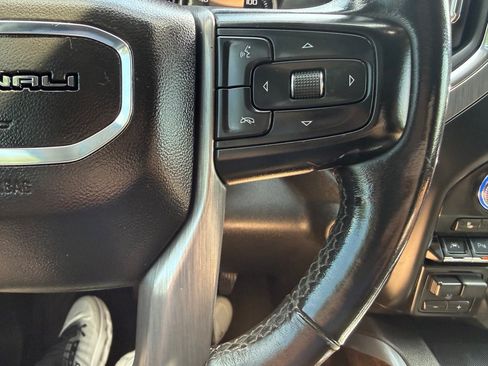Used 2020 GMC Sierra 1500 Denali w/ Denali Ultimate Package AWD/4WD image 30