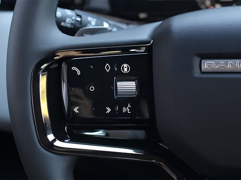 New 2026 Land Rover Range Rover Evoque S image 20