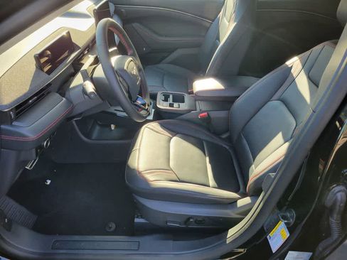 Used 2025 Ford Mustang Mach-E Premium w/ Sport Appearance Package image 4