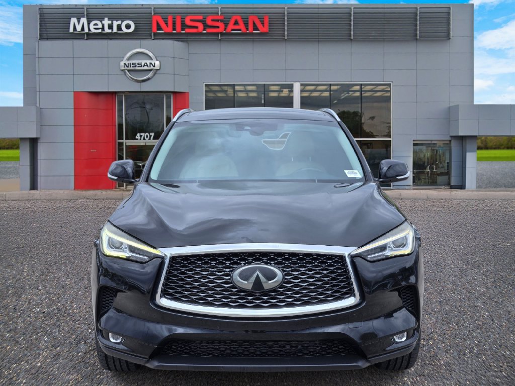 Used 2021 INFINITI QX50 Luxe FWD image 2