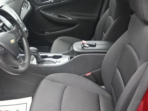 Used 2024 Chevrolet Malibu LT FWD image 12