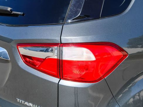 Used 2020 Ford EcoSport Titanium AWD/4WD image 10