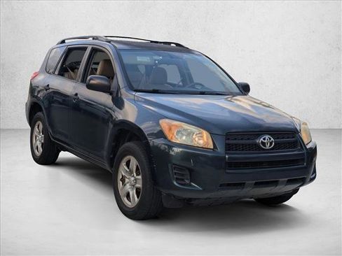 Used 2010 Toyota RAV4 image 3