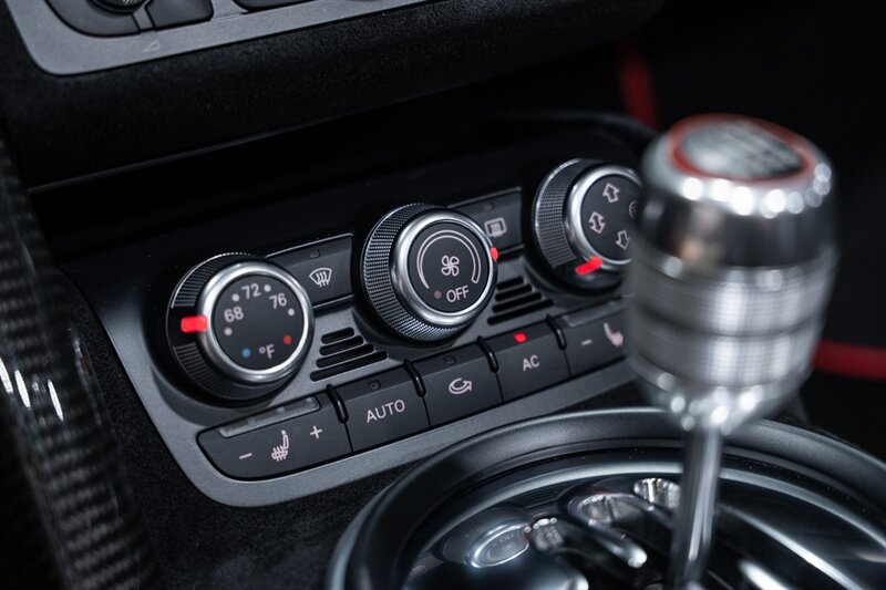 Used 2011 Audi R8 V10 AWD/4WD image 52