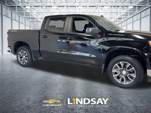 Used 2023 Chevrolet Silverado 1500 LT image 3