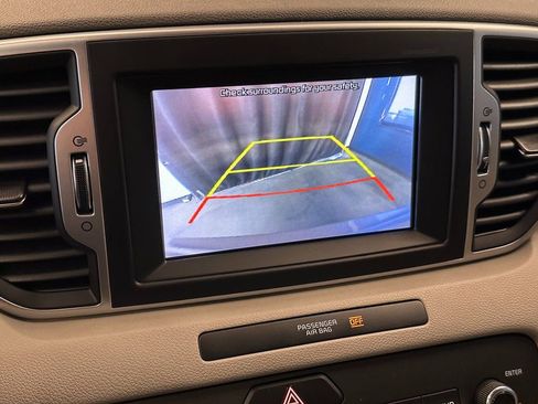 Used 2019 Kia Sportage LX w/ LX Popular Package image 14