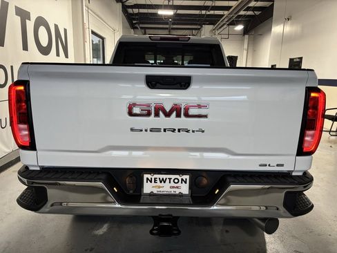 New 2025 GMC Sierra 2500 SLE w/ Preferred Package image 30