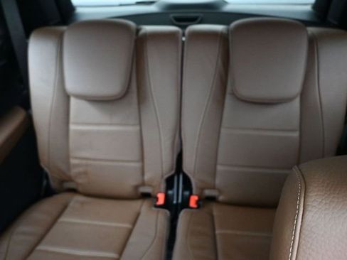 New 2026 Mercedes-Benz GLS 450 4MATIC image 10